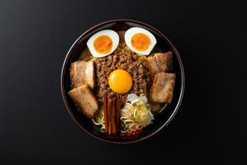 坦々DX肉油そば