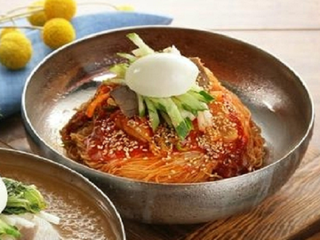 ビビン冷麺  spicyicenoodle