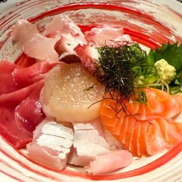 日替わり7種の海鮮丼
