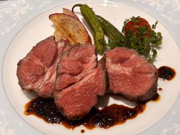 仔羊の肩ロースロティ