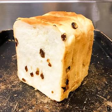 レーズン食パン(1斤)
