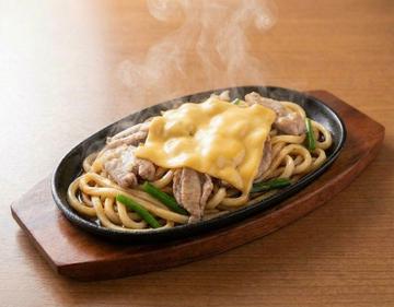 大和地鶏特選焼きうどん チーズ