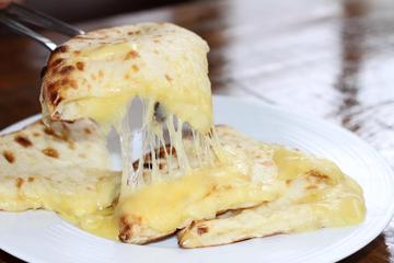 チーズナン CHEESE NAN