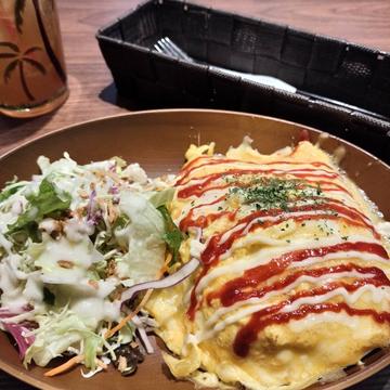 桜姫仕様 ゴロゴロチキンのオムライス