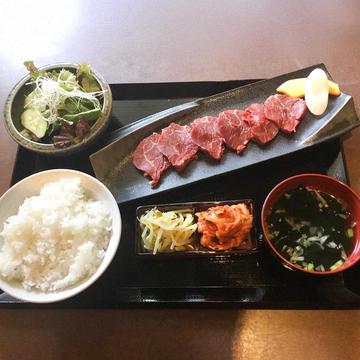 ハラミランチ