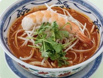 海老出汁トムヤムクンフォー