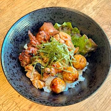 おまかせ焼鳥丼
