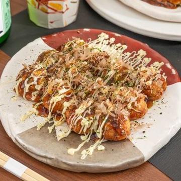 ふわとろたこ焼き12個(ソースマヨ) Fluffy Takoyaki with Sauce and Mayonnaise (12 Pieces)