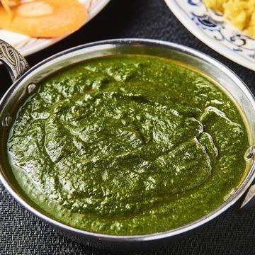 ほうれん草チキンカレーor豚肉カレー/Spinach Chicken or Pork Curry