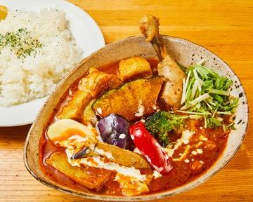 チキンと角煮と野菜12種のスープカレー