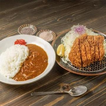 特上ロースかつカレー
