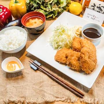 チキンカツ定食