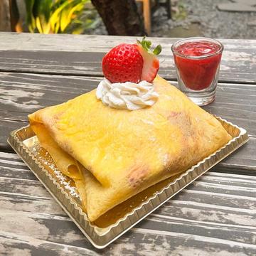 クレープパンケーキいちご