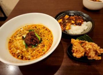 担々麺と唐揚げとミニ麻婆飯
