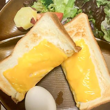 チーズトースト