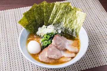 豚骨塩らーめん(全部のせ)
