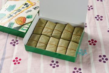 柿の葉寿司 10個入り化粧箱