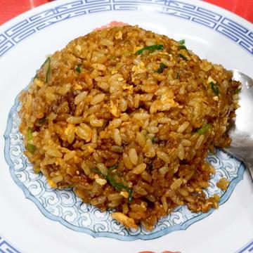 やみつきチャーハン