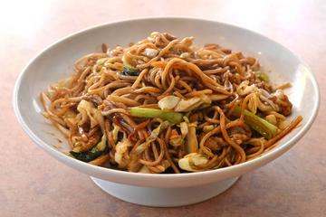 特製ソース焼きそば Fried Noodles in Special Sauce