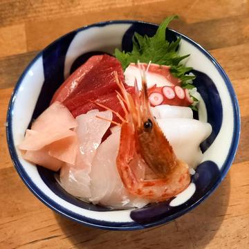 その日の海鮮丼