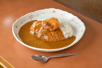 カニクリームコロッケカレー