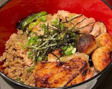 焼鳥丼(そぼろ有)塩
