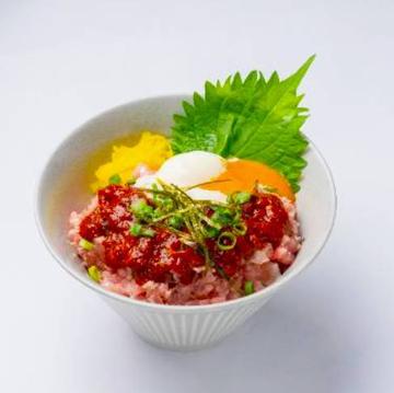 【韓国風】ピリ辛ユッケのねぎとろ丼