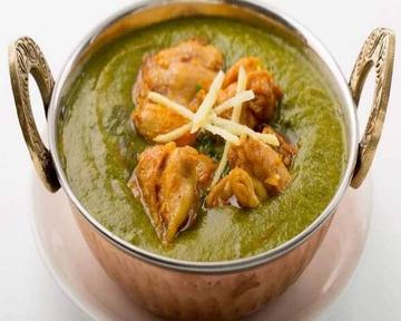 ほうれん草チキンカレー Spinach ＆ Chicken Curry