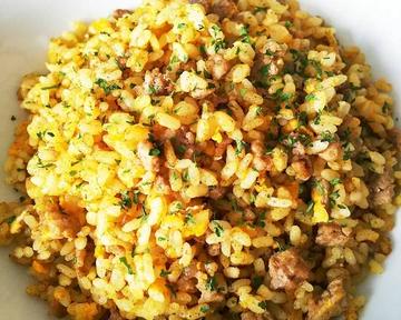 カレーチャーハン・Curry Fried Rice