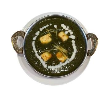 ほうれん草パニール(Sag Paneer)