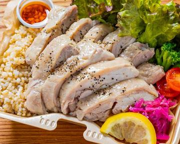 【肉1.5倍】しっとりカオマンガイと玄米のお弁当【1.5KGB】
