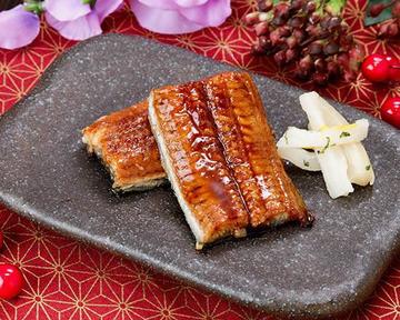 14.単品うなぎ蒲焼(0.5人前) 14. Appetizer Kabayaki Eel (0.5 Portion)
