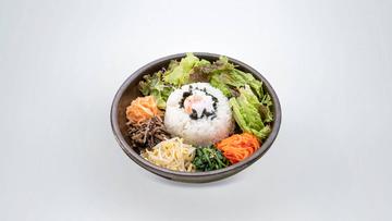 サラダナムルビビンバ丼Vegetable rice bowl
