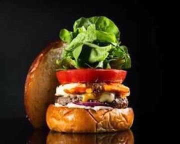 【初めてならこれから！】スキッパーズエッグチーズバーガー Skippers’ Egg ＆ Cheese Burger
