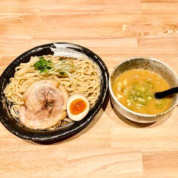 鶏白湯つけ麺【こだわりの一杯】大盛無料