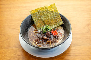 にんにく黒豚骨