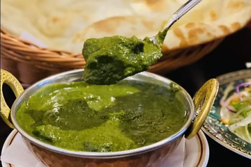 自家製チーズとほうれん草カレー (parak paneer)