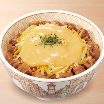 3種のチーズ牛丼 Gyudon w/ 3 Cheeses