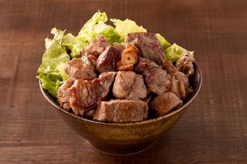 カットステーキ丼(150g) Cut Beef Steak Bowl