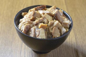 まかない豚飯