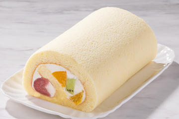 フルーツロールケーキ(約14cm)