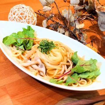 きのこと青じその和風生パスタ