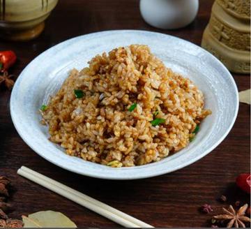 油炒 醤油チャーハン