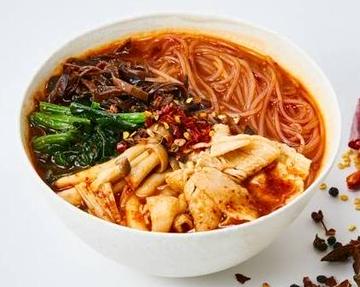 激辛！マー活麻辣湯春雨 Extremely hot Hot ＆ Sour Bean Starch Vermicelli