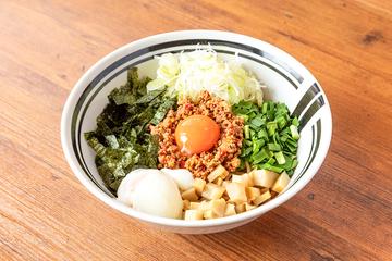 当店人気No.1半熟卵まぜそば