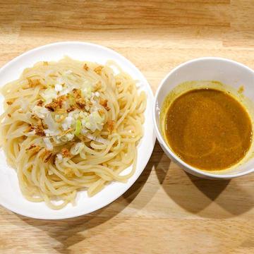 カレー極太パスタ