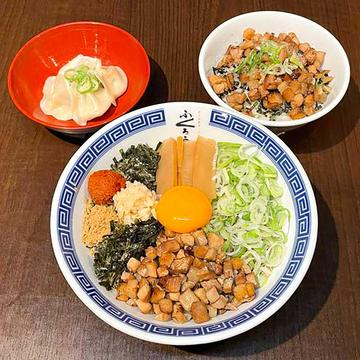 からみそまぜそば+チャーシュー丼+水餃子