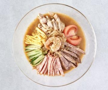 冷やし中華(ゴマ味)