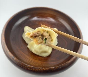 十三香ザリガニの水餃子(ザリガニの尾、 豚)10個(毎個25g)