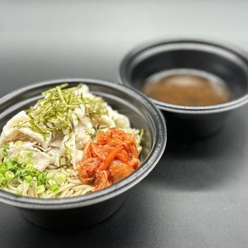 【3人気No.3】キムチ肉つけ蕎麦
